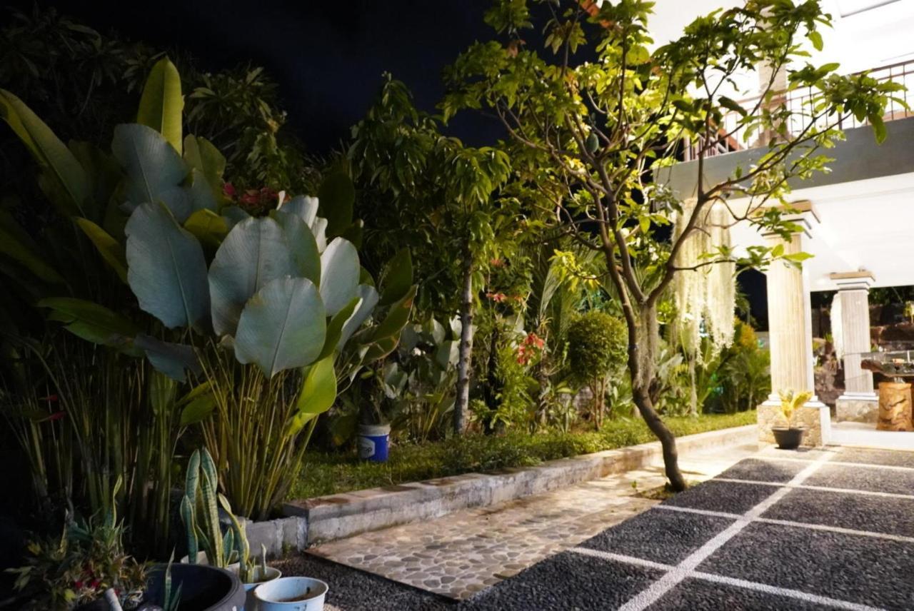 Umah Dayuh Hotel Ungasan Exterior foto