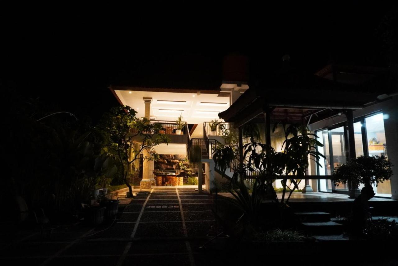 Umah Dayuh Hotel Ungasan Exterior foto